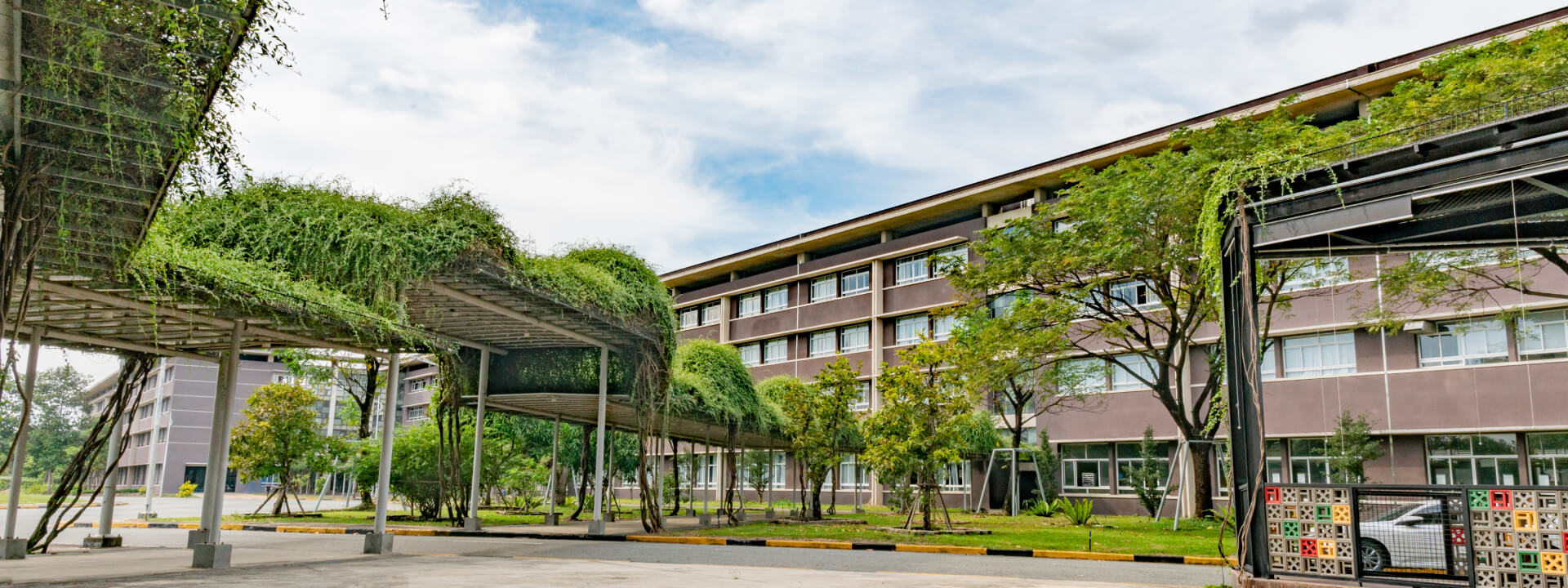 Tin Tức & Liên Hệ